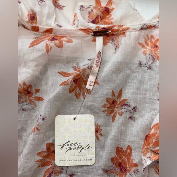 Free People Amanda Ruffle Top size XS NWT - Picture 3 of 5